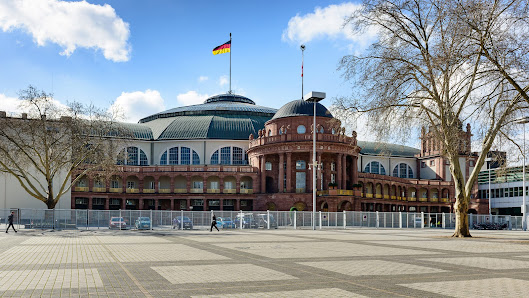 Festhalle Messe Frankfurt thumb 4